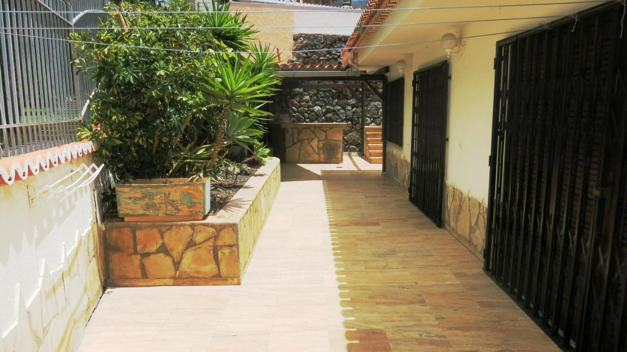 Sunny House With Private Pool And Sea View Villa Costa Adeje  Kültér fotó