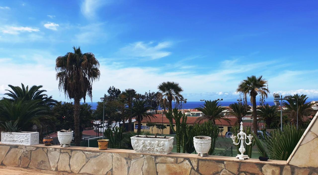 Sunny House With Private Pool And Sea View Villa Costa Adeje  Kültér fotó