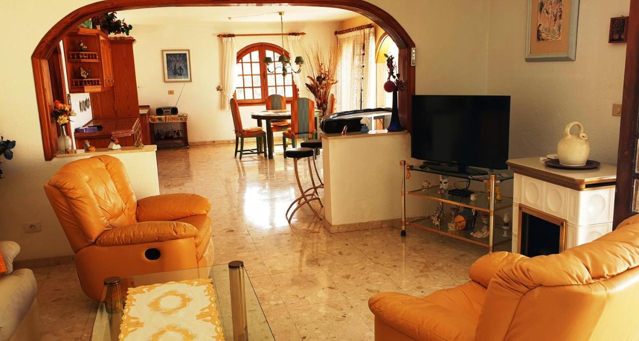 Sunny House With Private Pool And Sea View Villa Costa Adeje  Kültér fotó