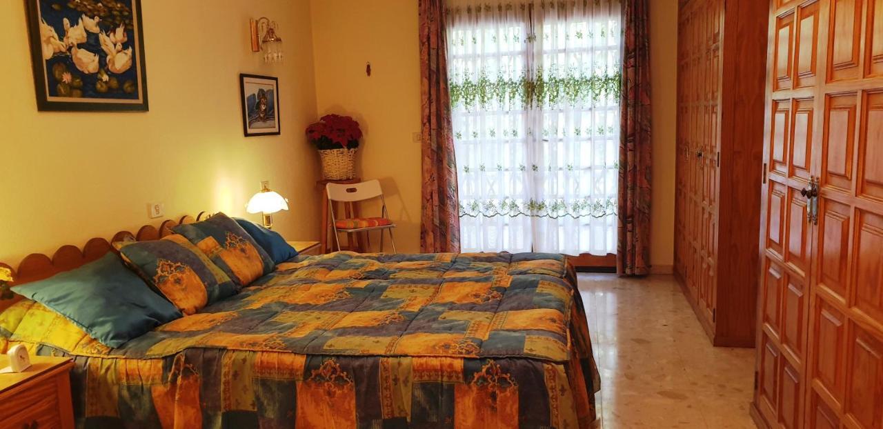 Sunny House With Private Pool And Sea View Villa Costa Adeje  Kültér fotó